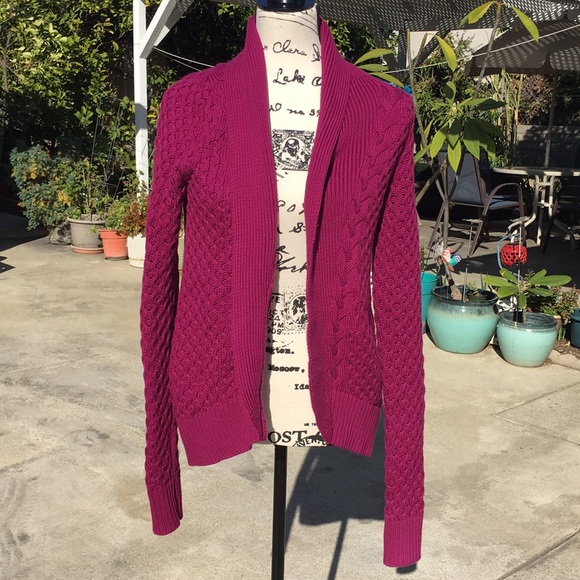 Ivivva Sweaters - Like New Ivivva Breathe, Relax, Love Wrap